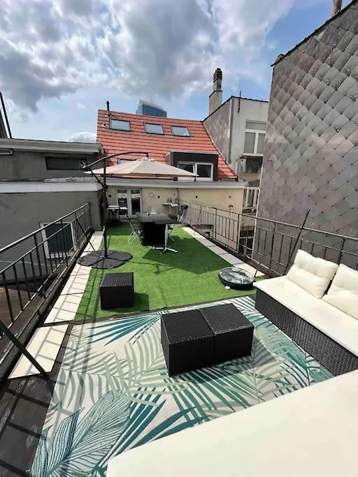 Duplex Avec Terrasse Quartier Europeen Brüksel